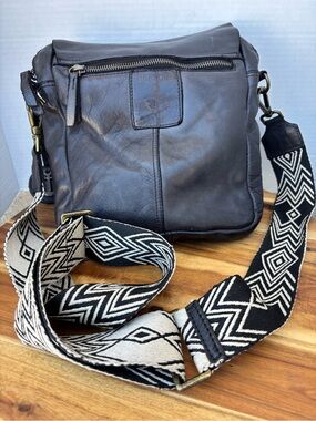 Harbour 2nd Black Leather Crossbody Bag with Patterned Strap